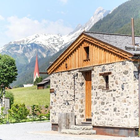 Arlberglife Ferienresort Pettneu am Arlberg Exterior foto